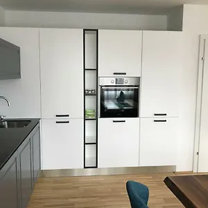 Apartment Hauptbanhof&belvedere Two Bedroom, Wien